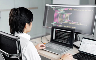 太原 api php源码,下载的php源码怎么运行呢？